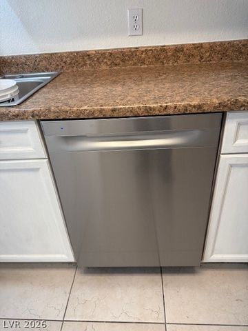 7736 Amato Avenue, Las Vegas, NV 89128