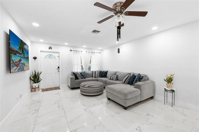 4010 CORAL SPRINGS Drive, Coral Springs, FL 33065