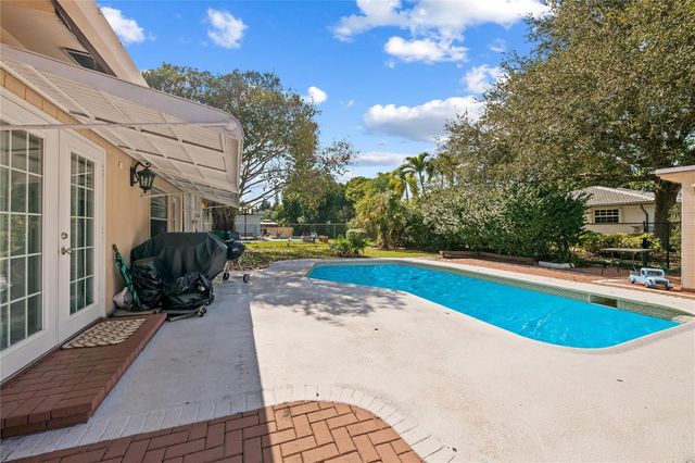 4010 CORAL SPRINGS Drive, Coral Springs, FL 33065