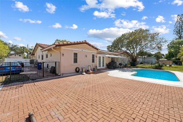 4010 CORAL SPRINGS Drive, Coral Springs, FL 33065