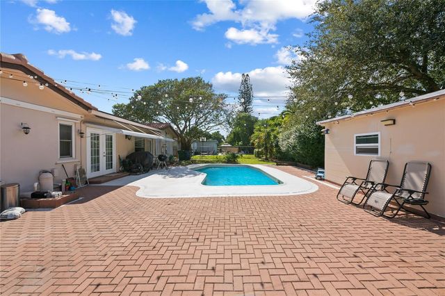 4010 CORAL SPRINGS Drive, Coral Springs, FL 33065