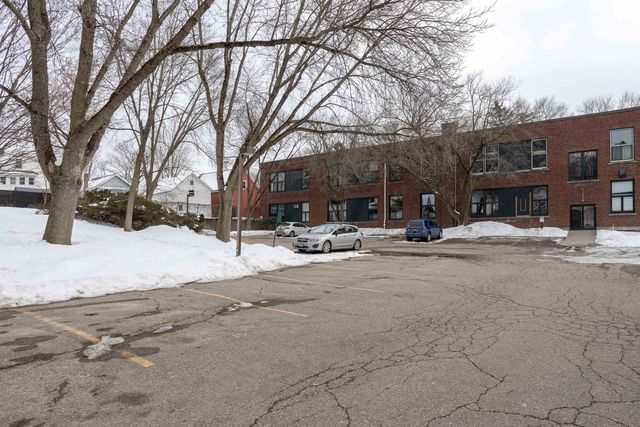 67 Union St Apt 1D, Winooski, VT 05404