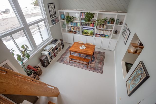 67 Union St Apt 1D, Winooski, VT 05404