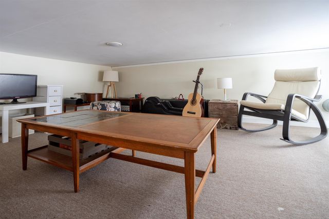 67 Union St Apt 1D, Winooski, VT 05404