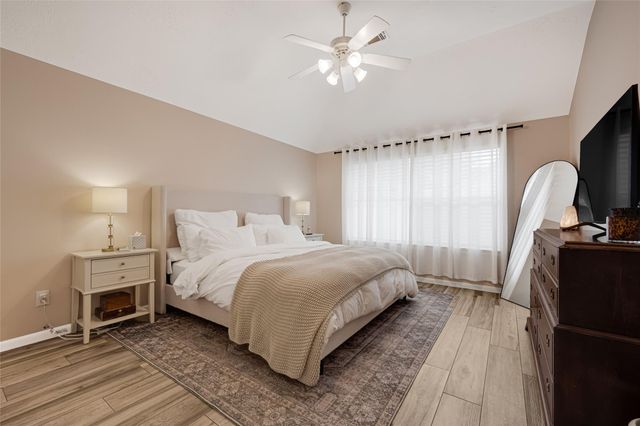 4102 Caneshaw Drive, Pearland, TX 77584