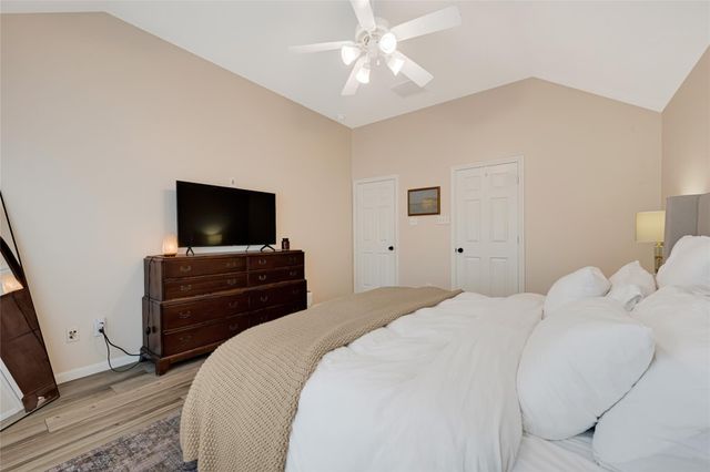 4102 Caneshaw Drive, Pearland, TX 77584