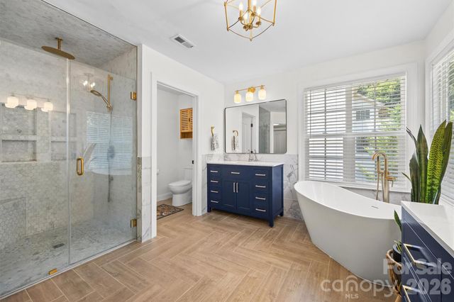 121 Isle Run Drive, Mooresville, NC 28117