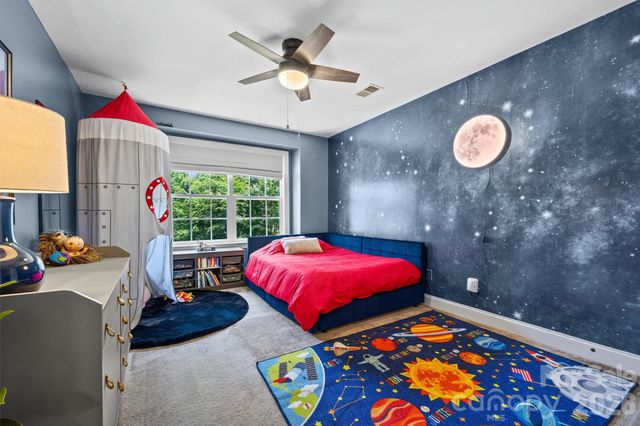 121 Isle Run Drive, Mooresville, NC 28117