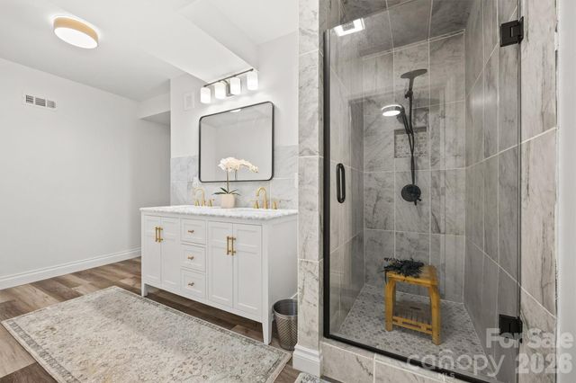 121 Isle Run Drive, Mooresville, NC 28117