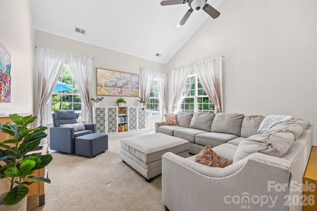 121 Isle Run Drive, Mooresville, NC 28117