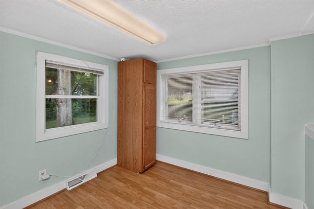 618 Loomis Avenue, Des Moines, IA 50315