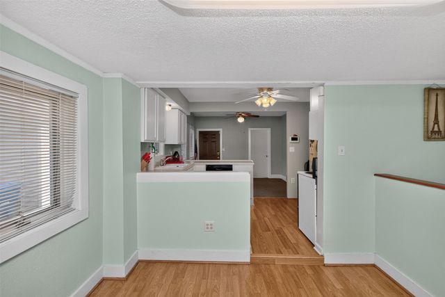 618 Loomis Avenue, Des Moines, IA 50315
