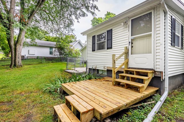 618 Loomis Avenue, Des Moines, IA 50315