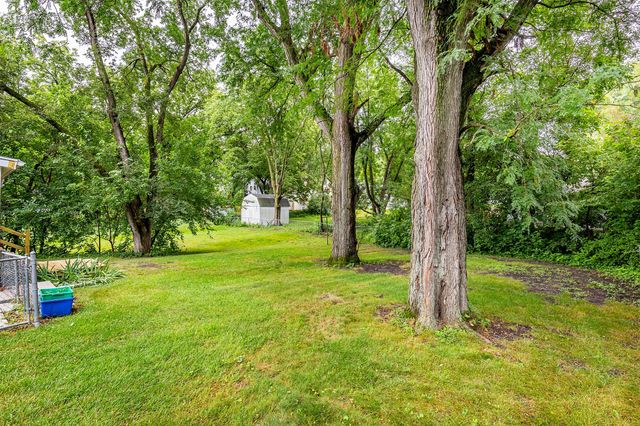 618 Loomis Avenue, Des Moines, IA 50315