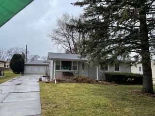 1034 KIM Place, Lemont, IL 60439