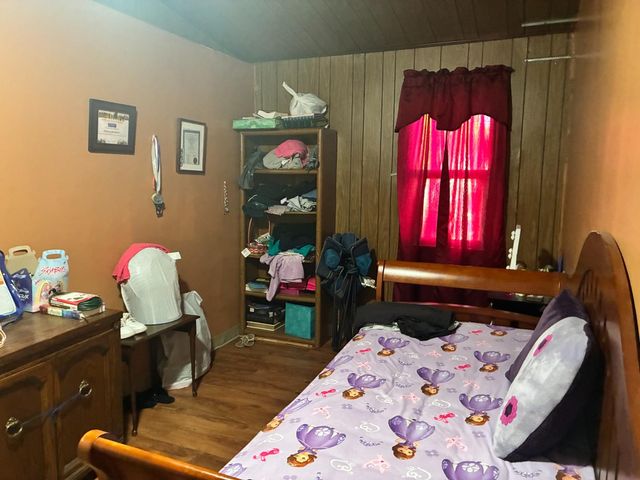 1231 C Street, Reedley, CA 93654