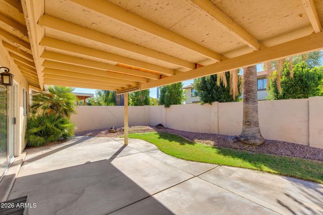 6715 W CHERRY HILLS Drive, Peoria, AZ 85345