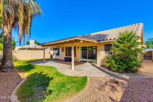 6715 W CHERRY HILLS Drive, Peoria, AZ 85345