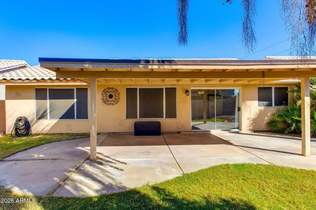 6715 W CHERRY HILLS Drive, Peoria, AZ 85345