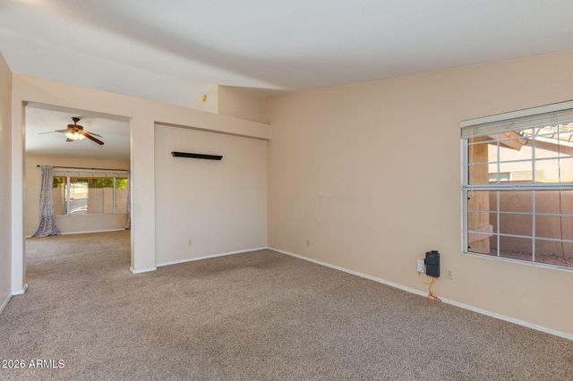 6715 W CHERRY HILLS Drive, Peoria, AZ 85345