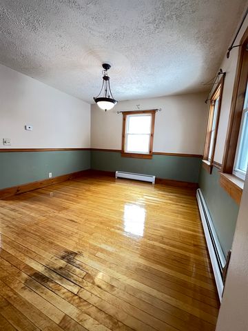 405 Main Street, Derby, VT 05829