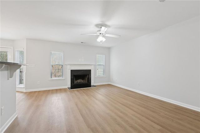 442 Colonial Walk, Woodstock, GA 30189