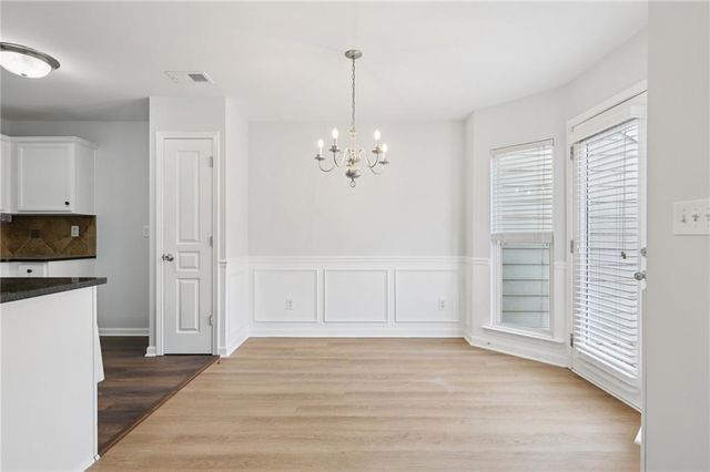 442 Colonial Walk, Woodstock, GA 30189