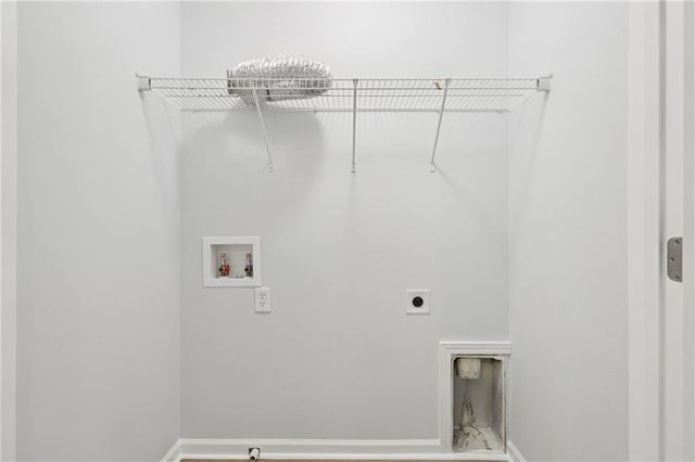 442 Colonial Walk, Woodstock, GA 30189