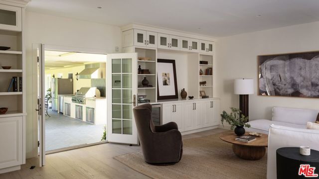 632 S Arden Boulevard, Los Angeles, CA 90005