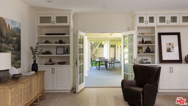 632 S Arden Boulevard, Los Angeles, CA 90005