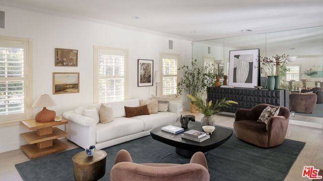 632 S Arden Boulevard, Los Angeles, CA 90005