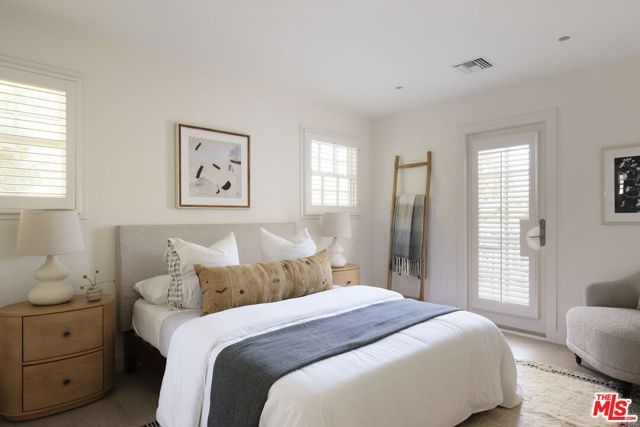 632 S Arden Boulevard, Los Angeles, CA 90005