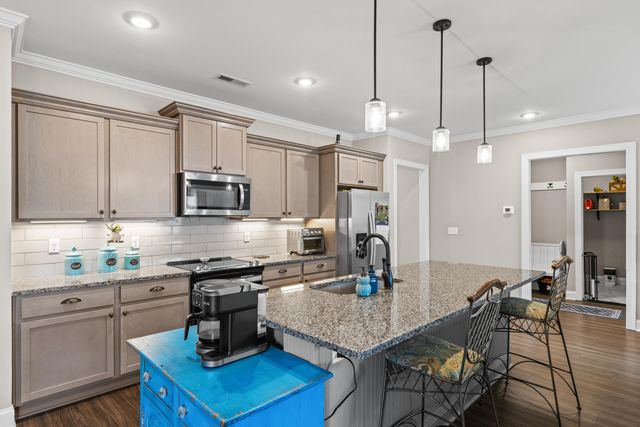 231 Winchester Drive, Rossville, GA 30741