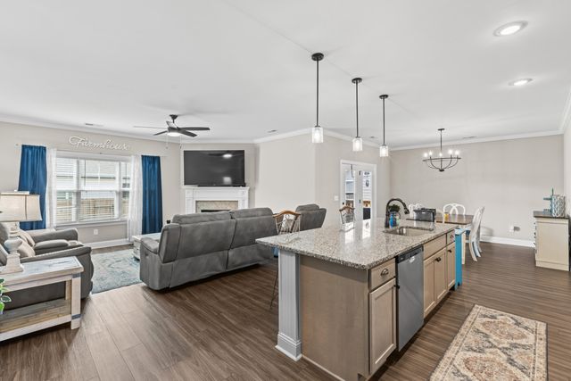 231 Winchester Drive, Rossville, GA 30741