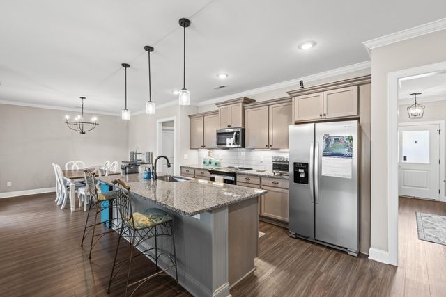 231 Winchester Drive, Rossville, GA 30741