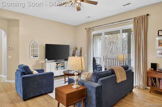 2946 Hunley Drive, Ann Arbor, MI 48105
