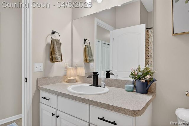 2946 Hunley Drive, Ann Arbor, MI 48105