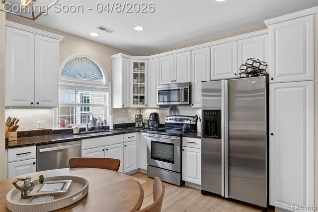 2946 Hunley Drive, Ann Arbor, MI 48105