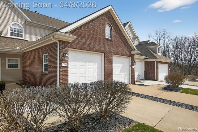 2946 Hunley Drive, Ann Arbor, MI 48105