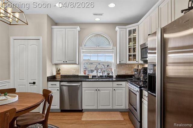 2946 Hunley Drive, Ann Arbor, MI 48105