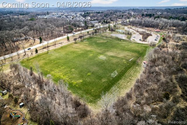 2946 Hunley Drive, Ann Arbor, MI 48105