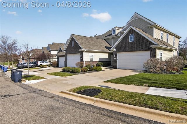 2946 Hunley Drive, Ann Arbor, MI 48105