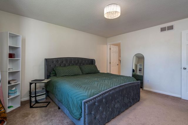 150 Oxford Path, Mankato, MN 56001