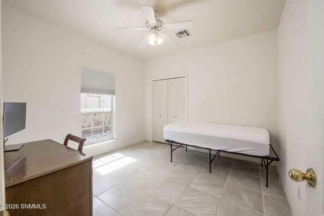 649 Stone Canyon Drive, Las Cruces, NM 88011