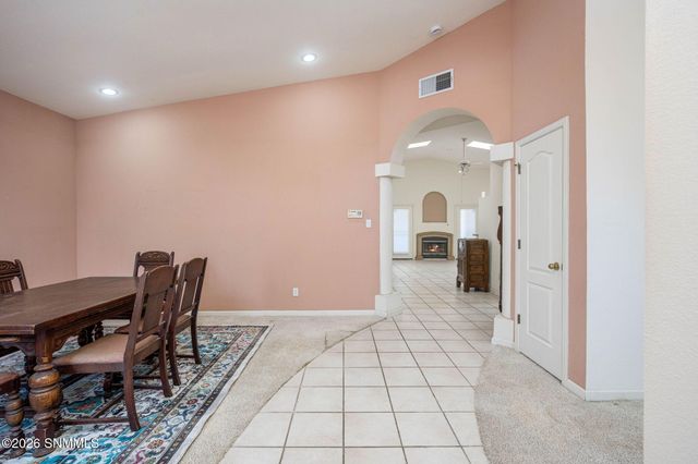 649 Stone Canyon Drive, Las Cruces, NM 88011