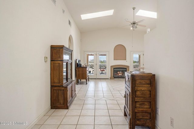 649 Stone Canyon Drive, Las Cruces, NM 88011