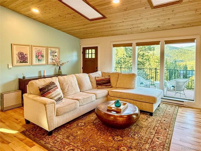 32783 Lodgepole Cir, Evergreen, CO 80439