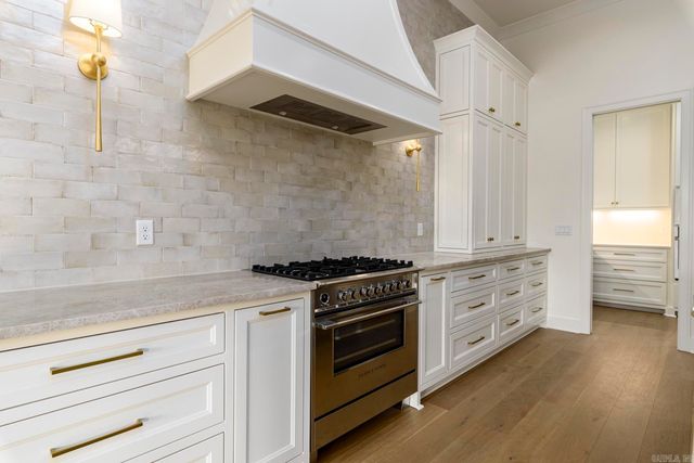 119 Falstone Dr, Little Rock, AR 72223