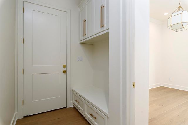 119 Falstone Dr, Little Rock, AR 72223