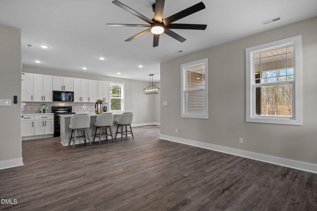 3917 Nc 42, Raleigh, NC 27603